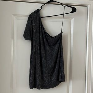 Super soft off the shoulder, American eagle shirt